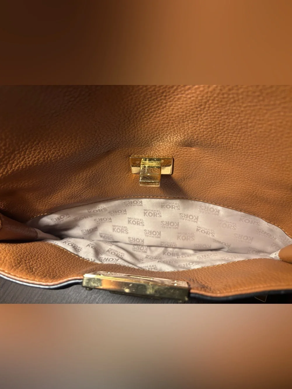 Michael Kors Large Leather Sloan Handbag Purse brown/Black